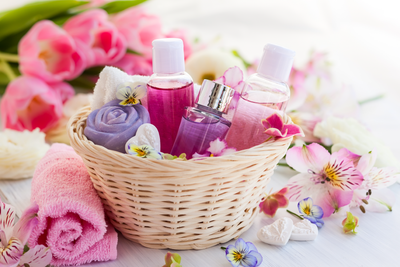 Make Mom Feel Beautiful with the Ultimate Mother’s Day Spa Kit!
