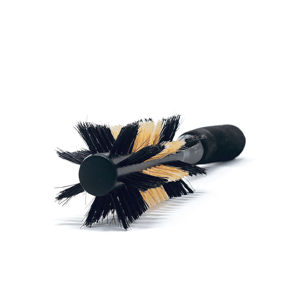 Marilyn Brush Tuxedo Pro Brush